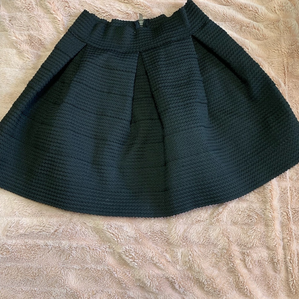 Black bandage material skirt